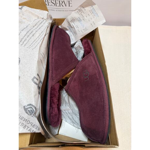 UGG Men’s Scuff Slippers Burgundy Suede Shearling Lined Size 11 - Picture 1 of 6